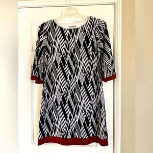 Sandra, Darren size 6 print dress